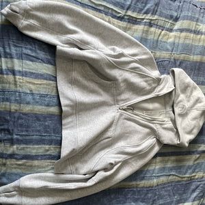 Lululemon Scuba Hoodie size M/L